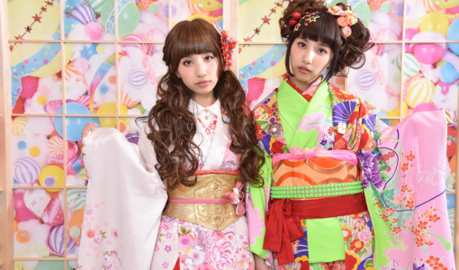 超カラフルな原宿系着物 もしもし着物サロン で可愛く変身 着物美人公式ウェブサイト Kimono Bijin