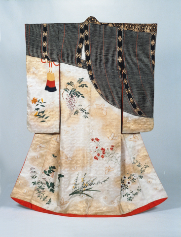 昭和初期に復元！古墳〜明治の着物「再現 女性の服装1500年 ー京都の染織技術の粋ー」