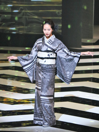 Rockな着物がかっこいい Fashion Cantata From Kyoto 着物美人公式ウェブサイト Kimono Bijin