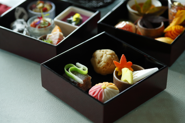 パレスホテル東京・吉はし菓子所の特別コラボレーションアフタヌーンティー『金沢のおもてなし』