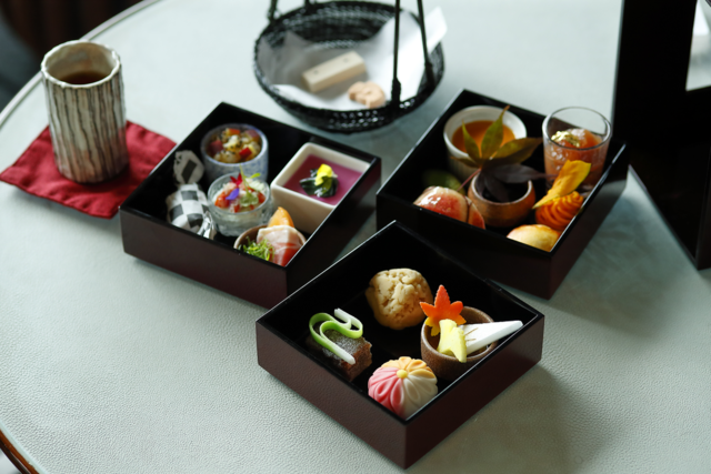 パレスホテル東京・吉はし菓子所の特別コラボレーションアフタヌーンティー『金沢のおもてなし』