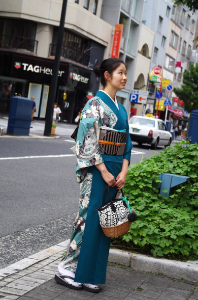 キモノグラース並木通り店